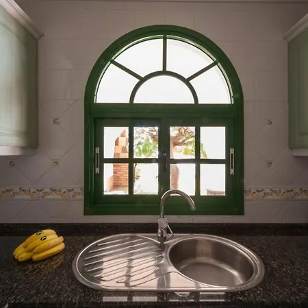 Apartment Duplex Con Jardin Y Buenas Vistas *